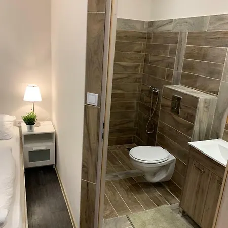 Vendégház Silver Lounge 3*